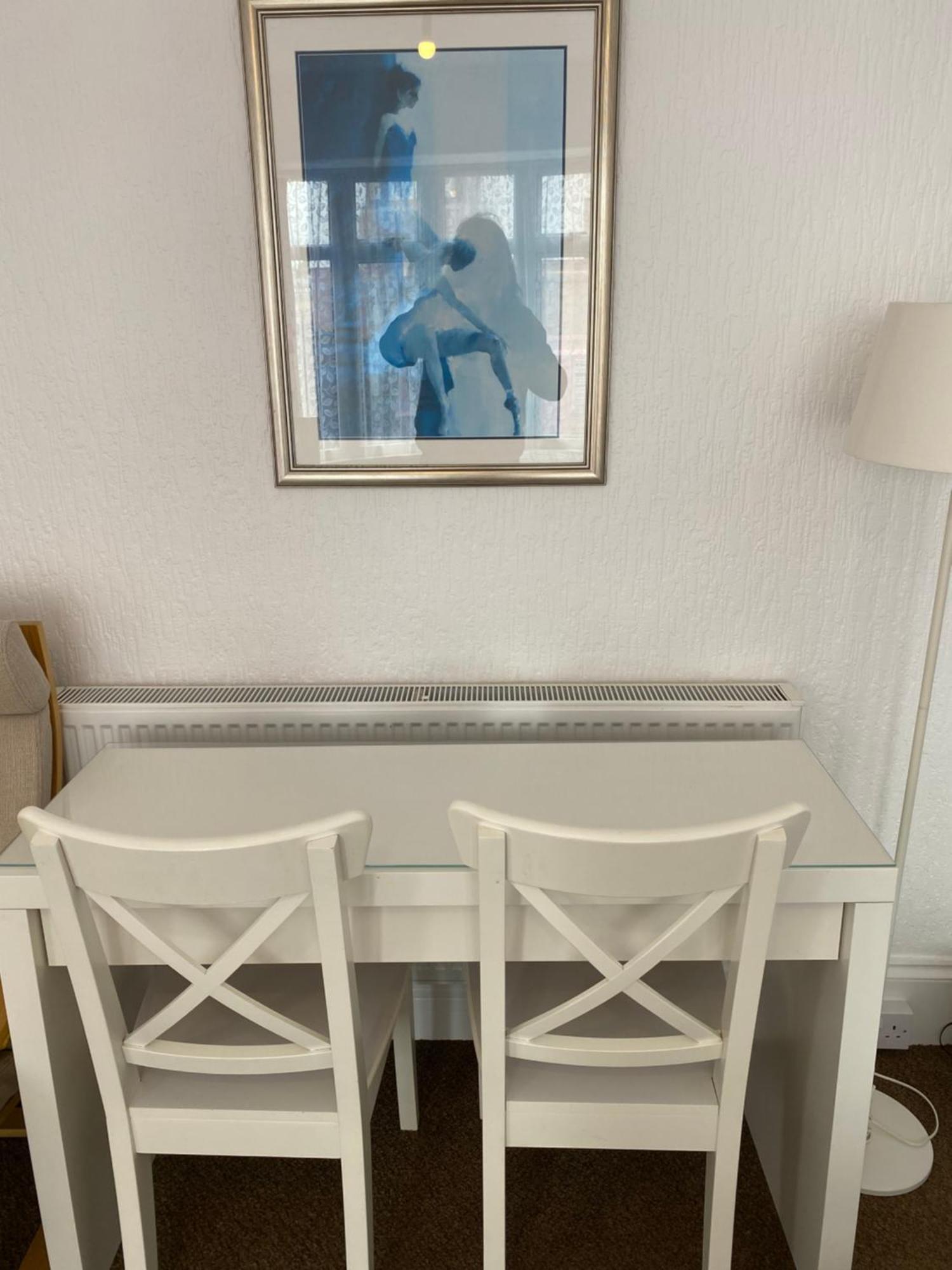 Barbie House ,Opposite The Beach & Paignton Pier , 2 Bedroom Apartment With Private Car Space & Garden , Free Access Next Door To The Stunning Ballet & Make Up School & A Beautiful Ladys Beauty Salon (Adults Only) Luaran gambar